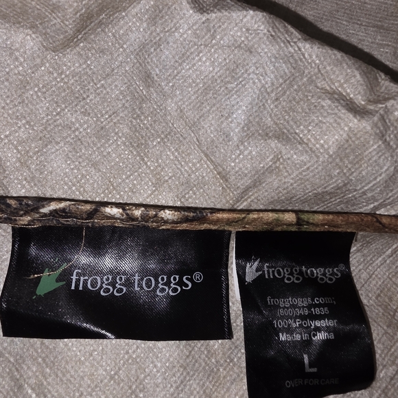 Frogg Toggs Realtree Camo Hooded Rain Jacket Men's Large Zip/Snap Front - Picture 4 of 7